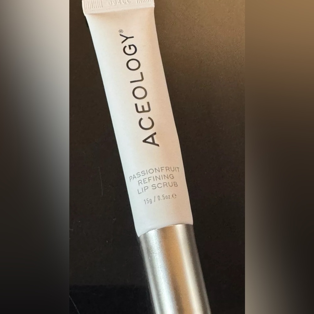 ACEOLOGY Passionfruit Refining Lip Scrub SEALED 15g 0.5oz Full Size NEW IN BOX